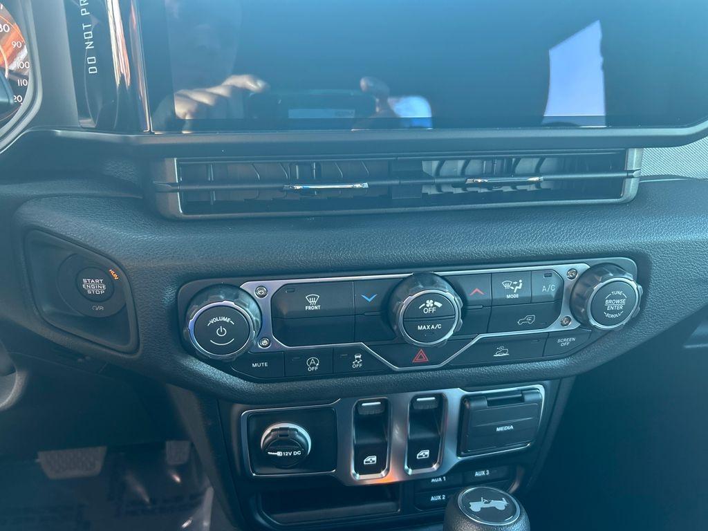 new 2026 Jeep Wrangler car, priced at $36,143