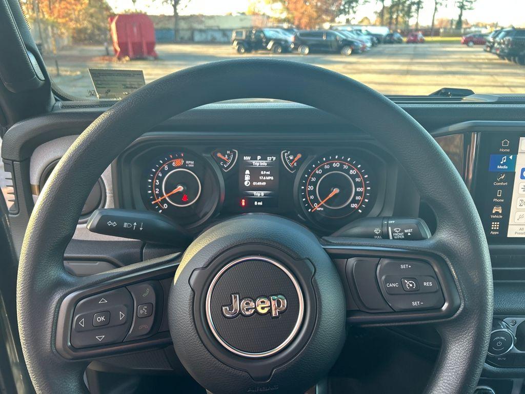 new 2026 Jeep Wrangler car, priced at $36,143
