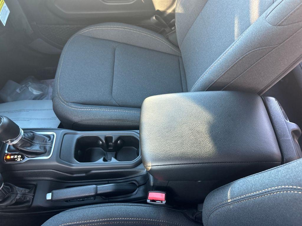 new 2026 Jeep Wrangler car, priced at $36,143