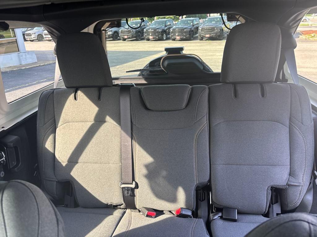 new 2025 Jeep Wrangler car, priced at $46,343