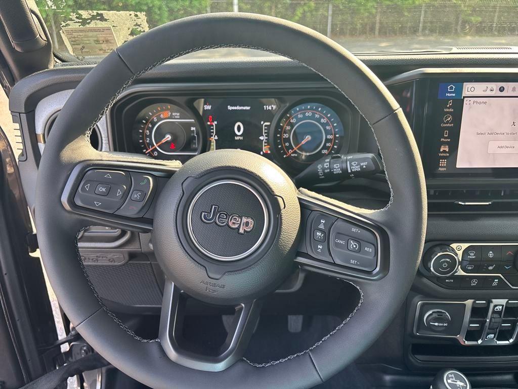 new 2025 Jeep Wrangler car, priced at $53,121
