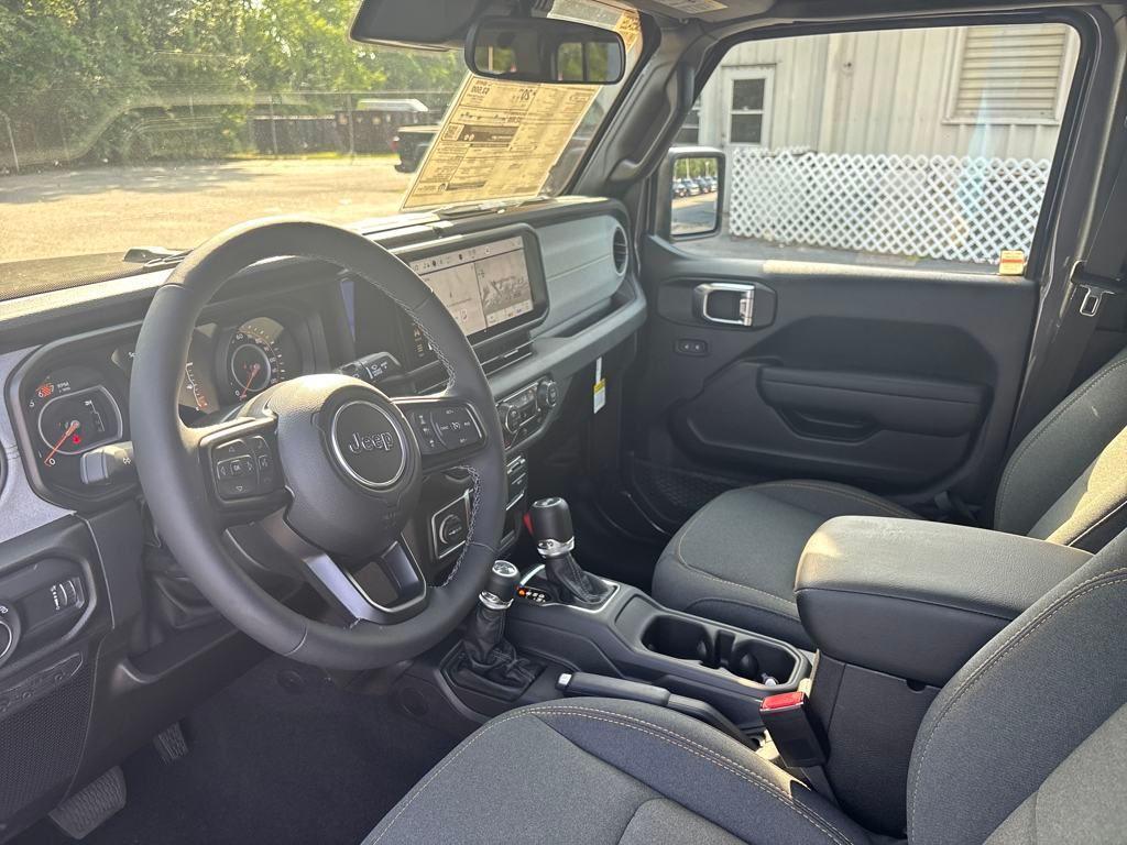new 2025 Jeep Wrangler car, priced at $53,121