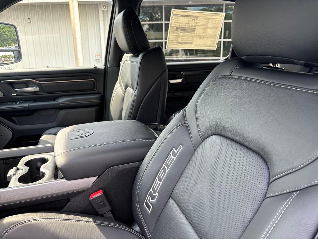new 2025 Ram 1500 car, priced at $65,691