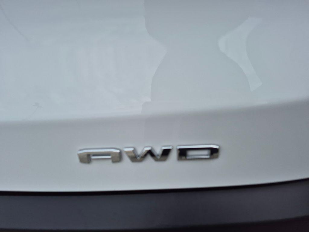 used 2023 GMC Acadia car, priced at $30,850