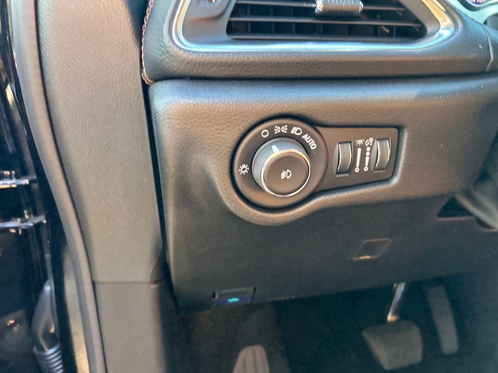 new 2026 Chrysler Pacifica car, priced at $49,284