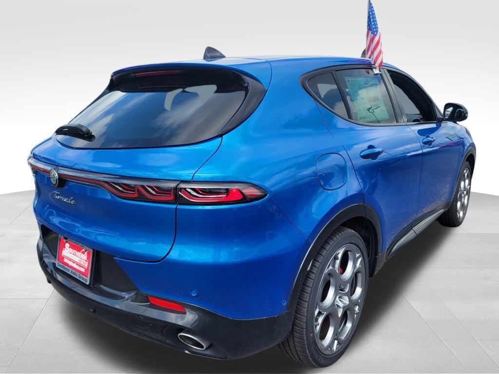 new 2024 Alfa Romeo Tonale car, priced at $37,484