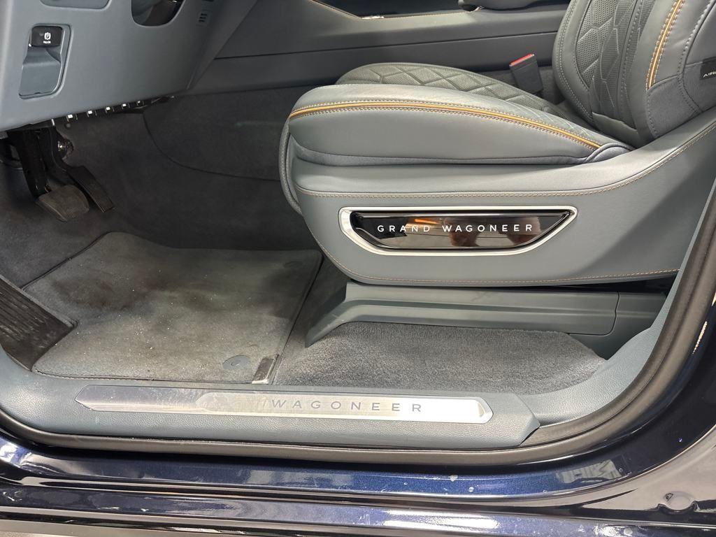 new 2024 Jeep Grand Wagoneer L car, priced at $98,583