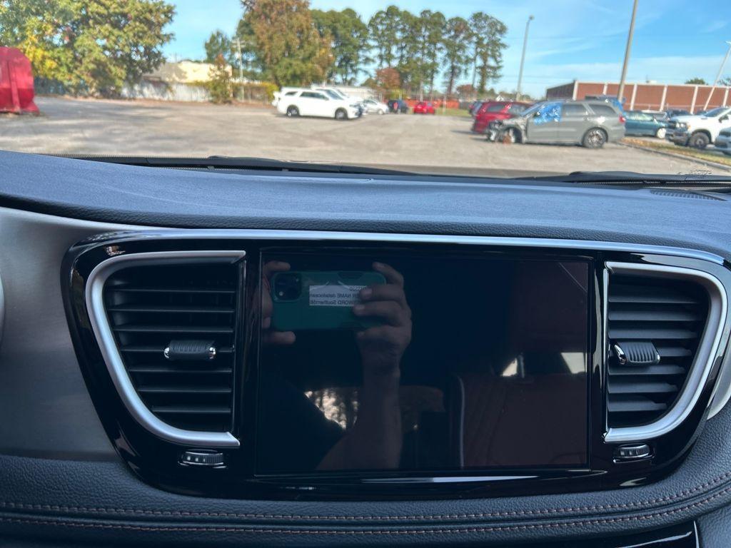 new 2026 Chrysler Pacifica car, priced at $49,284