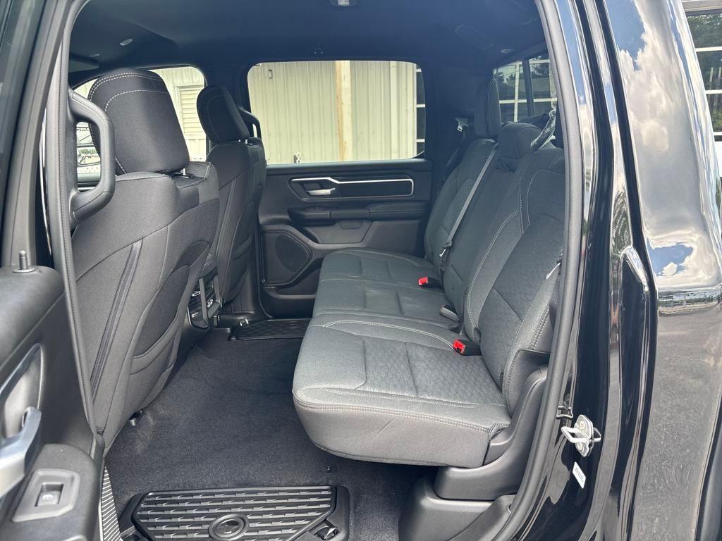 new 2025 Ram 1500 car, priced at $53,637