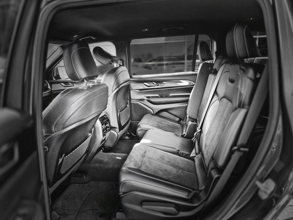 used 2022 Jeep Grand Cherokee L car, priced at $32,143