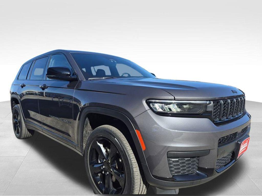 used 2022 Jeep Grand Cherokee L car, priced at $32,143