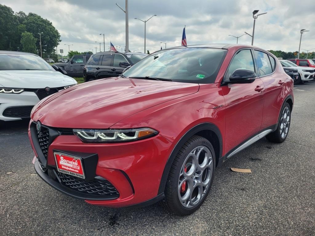new 2024 Alfa Romeo Tonale car, priced at $47,862
