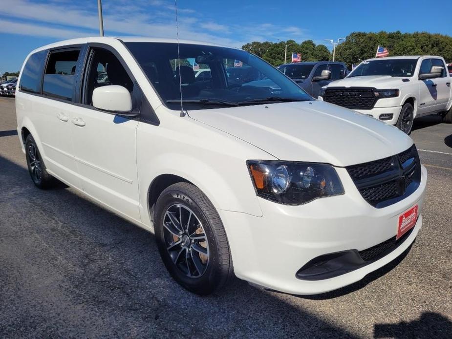 used 2016 Dodge Grand Caravan car, priced at $15,618