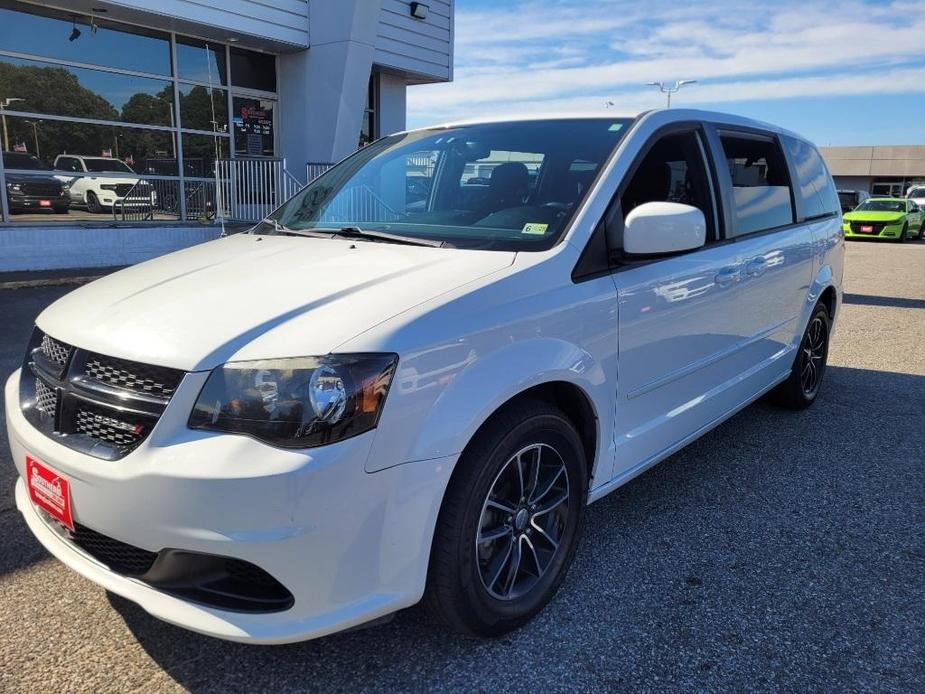 used 2016 Dodge Grand Caravan car, priced at $15,618