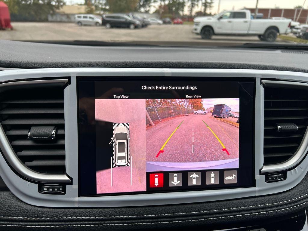 new 2026 Chrysler Pacifica car, priced at $40,626