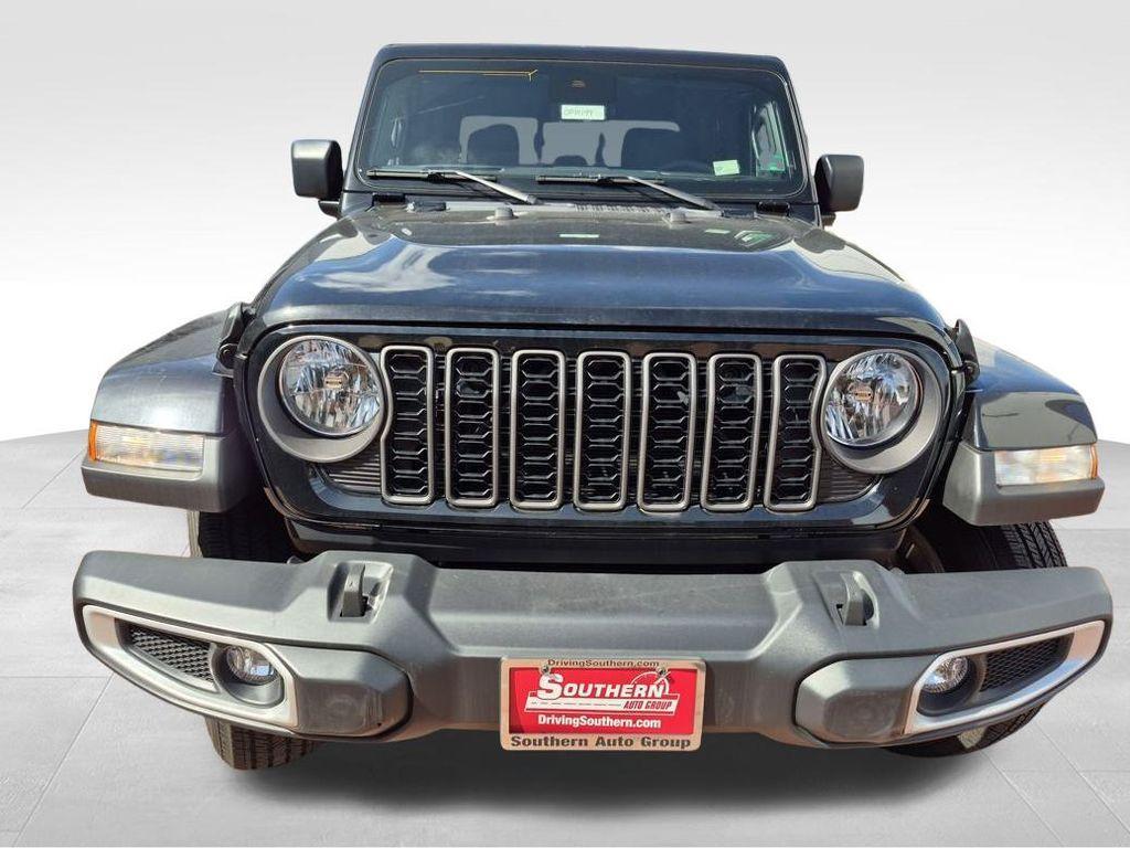 used 2024 Jeep Gladiator car, priced at $36,999