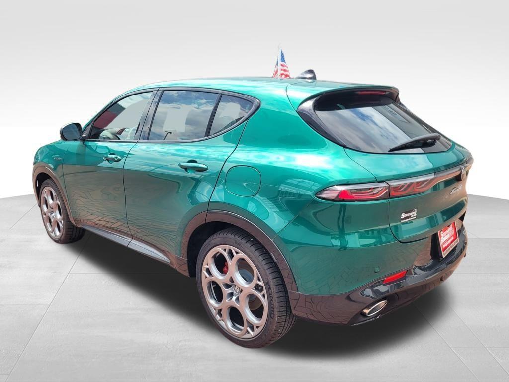 new 2024 Alfa Romeo Tonale car, priced at $37,228