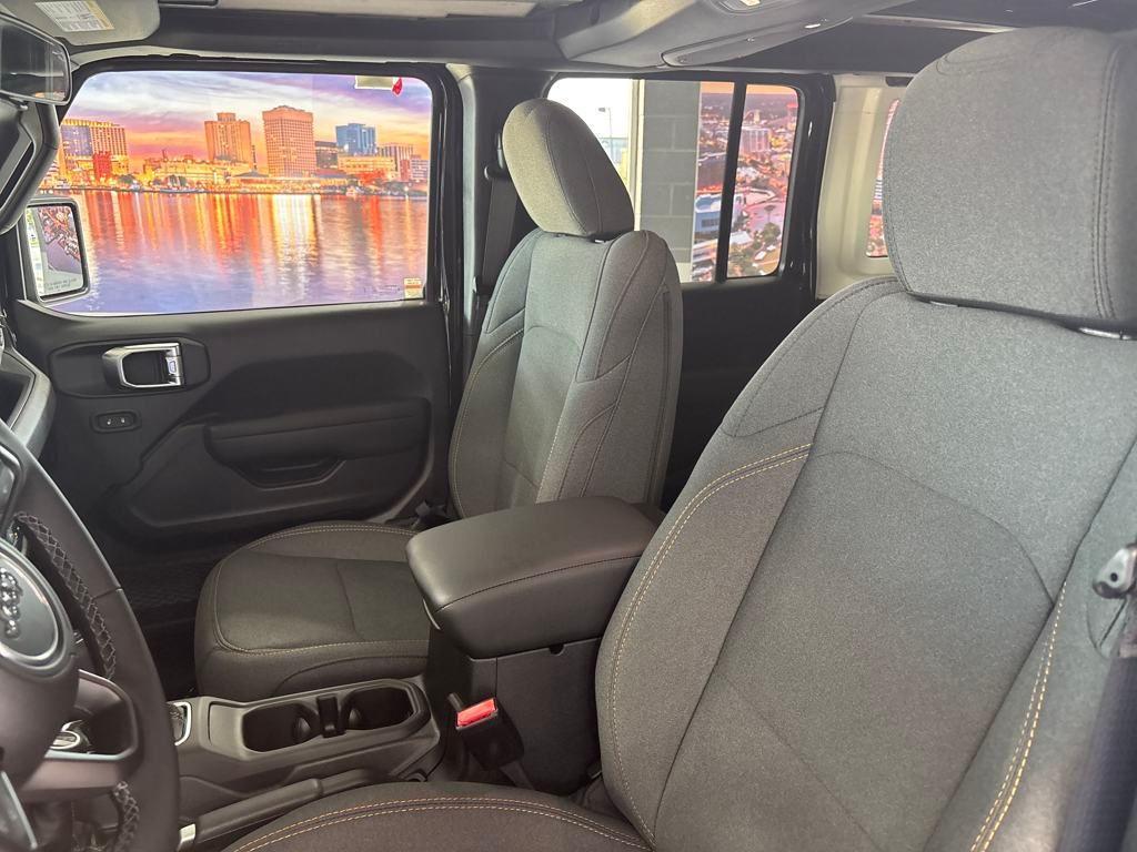 new 2025 Jeep Wrangler car, priced at $48,939