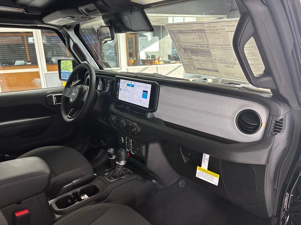 new 2025 Jeep Wrangler car, priced at $48,939