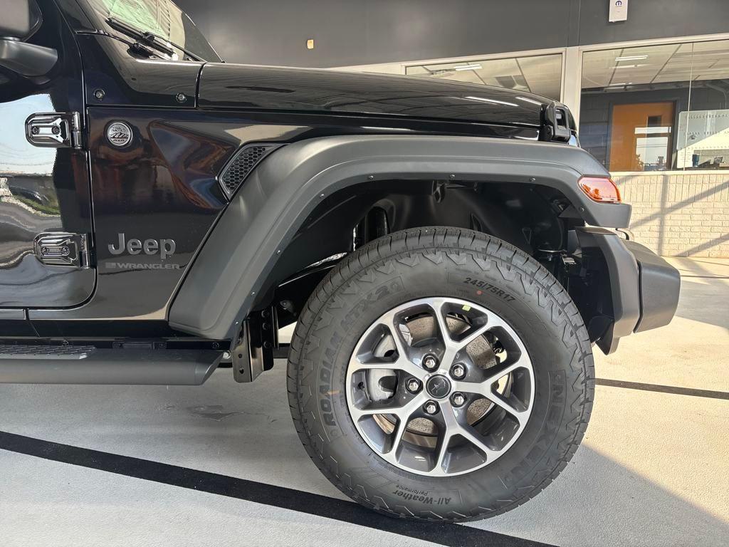 new 2025 Jeep Wrangler car, priced at $48,939