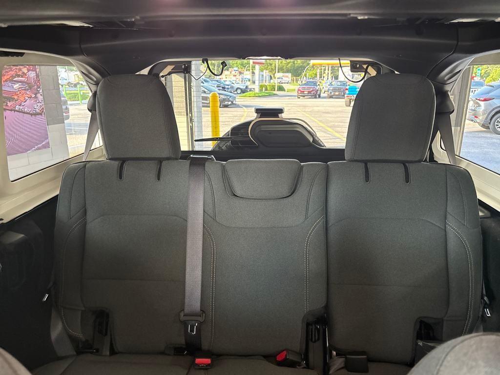 new 2025 Jeep Wrangler car, priced at $48,939