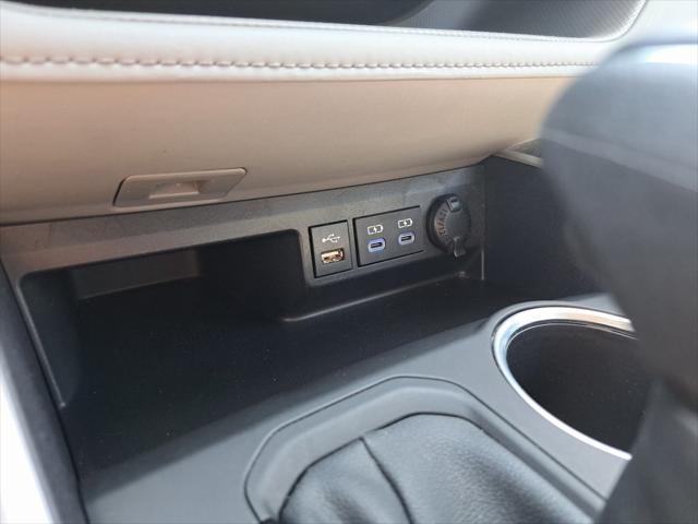 used 2022 Toyota Highlander car, priced at $37,000