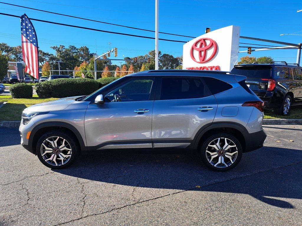 used 2023 Kia Seltos car, priced at $22,000