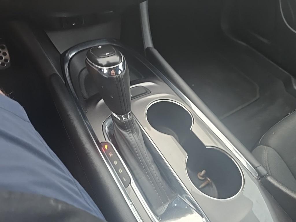 used 2017 Chevrolet Malibu car, priced at $13,300