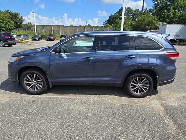 used 2019 Toyota Highlander car, priced at $29,000