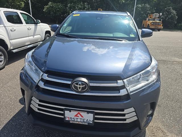 used 2019 Toyota Highlander car, priced at $29,000