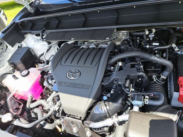 new 2024 Toyota Highlander car, priced at $44,012