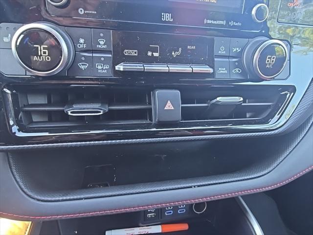 used 2022 Toyota Highlander car, priced at $36,800