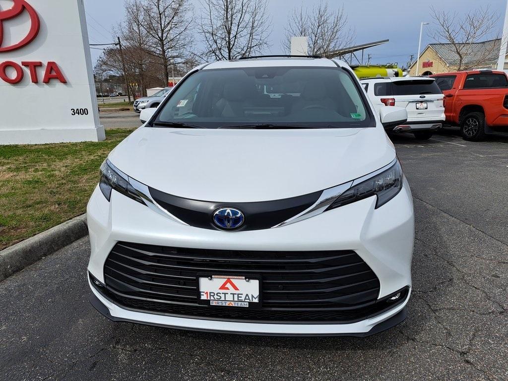 new 2025 Toyota Sienna car, priced at $47,501