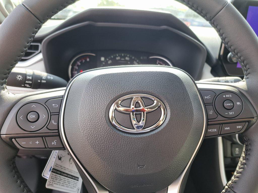 used 2025 Toyota RAV4 car