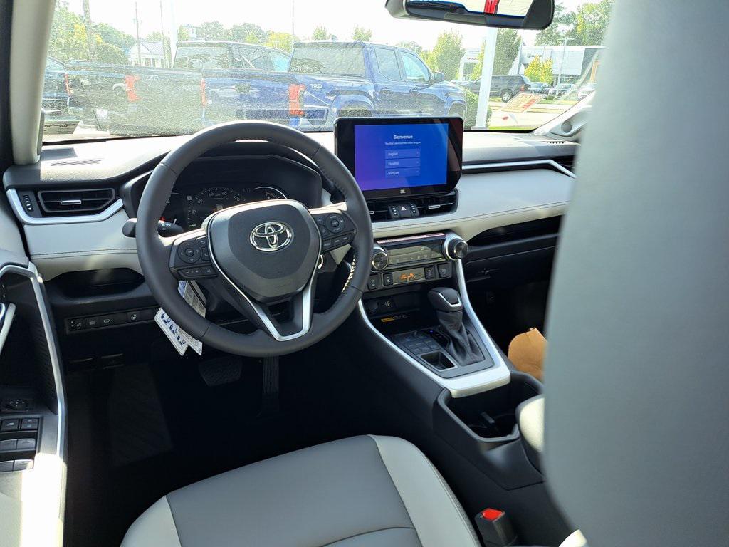 used 2025 Toyota RAV4 car