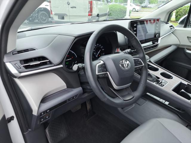 used 2023 Toyota Sienna car, priced at $41,400