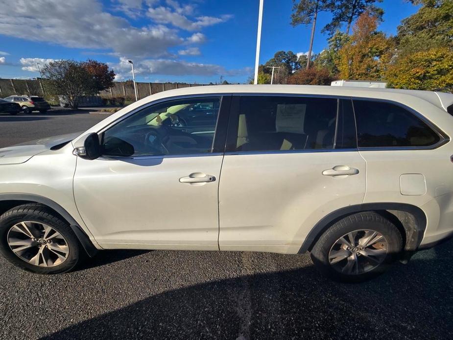 used 2016 Toyota Highlander car, priced at $12,000