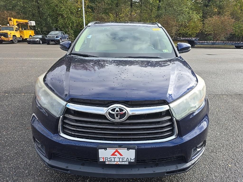 used 2015 Toyota Highlander car, priced at $19,700