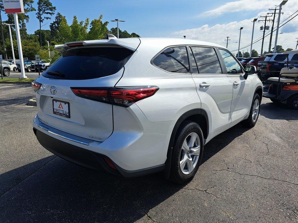 used 2023 Toyota Highlander car, priced at $35,900