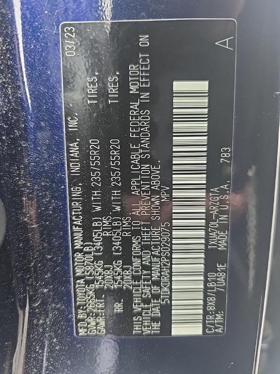 used 2023 Toyota Highlander car, priced at $39,500