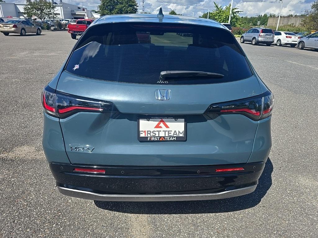 used 2025 Honda HR-V car, priced at $29,900