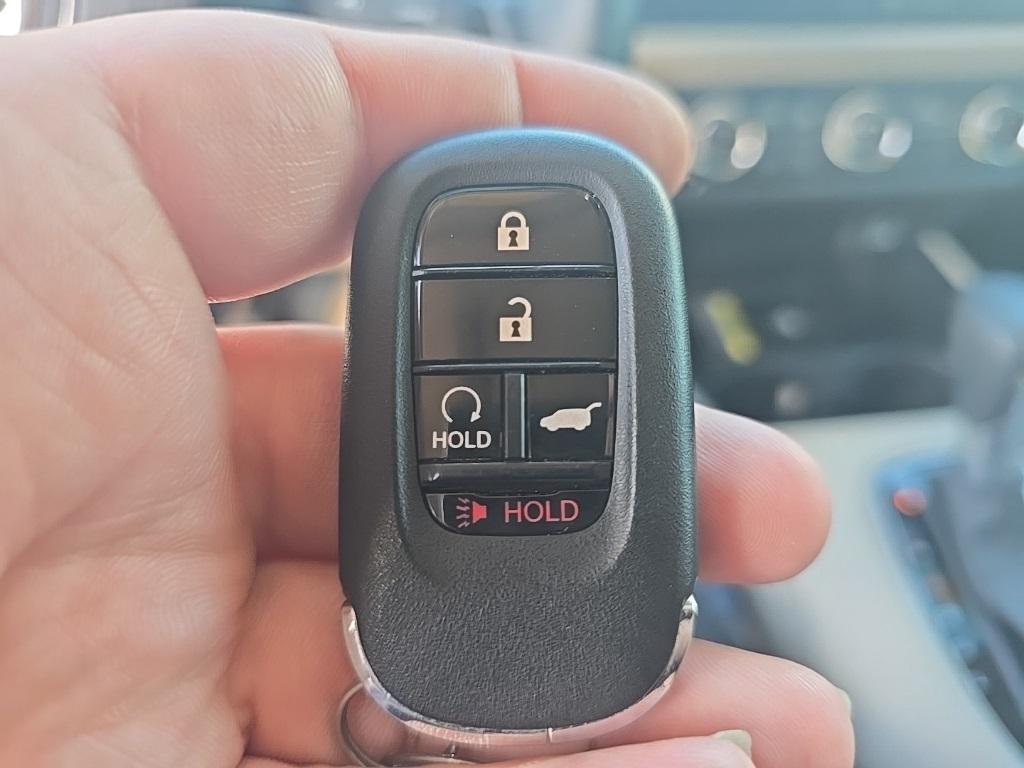 used 2025 Honda HR-V car, priced at $29,900