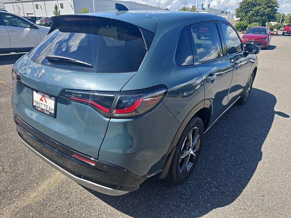 used 2025 Honda HR-V car, priced at $29,900