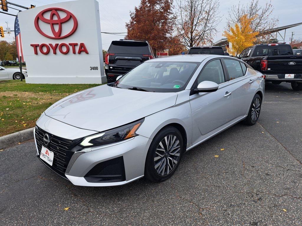 used 2023 Nissan Altima car, priced at $19,000