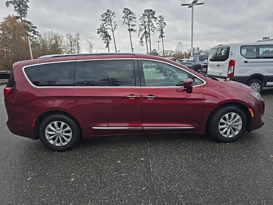 used 2018 Chrysler Pacifica car, priced at $15,800