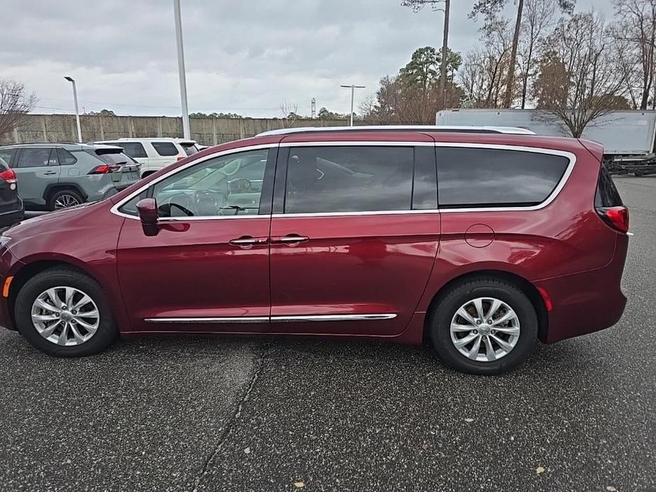 used 2018 Chrysler Pacifica car, priced at $15,800