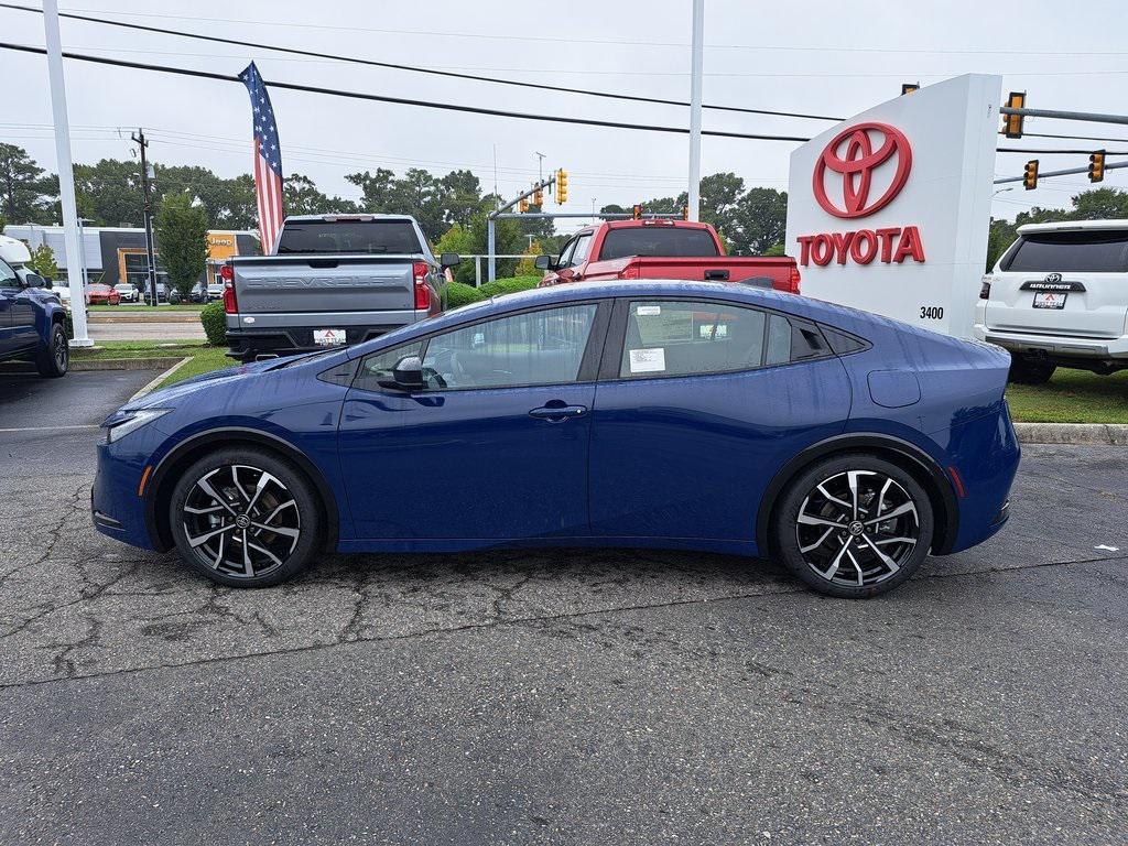 new 2026 Toyota Prius Plug-In Hybrid car, priced at $43,247