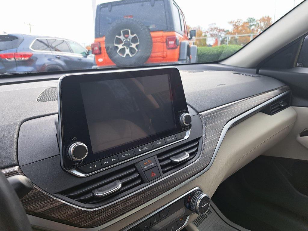 used 2021 Nissan Altima car, priced at $20,000