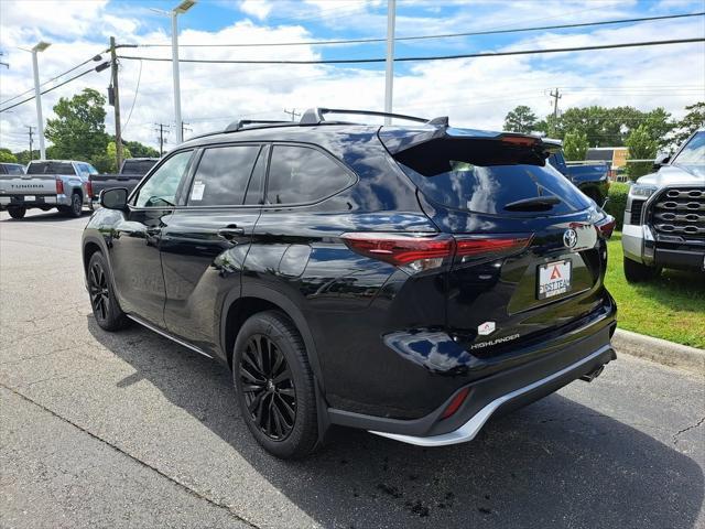 new 2024 Toyota Highlander car, priced at $47,163