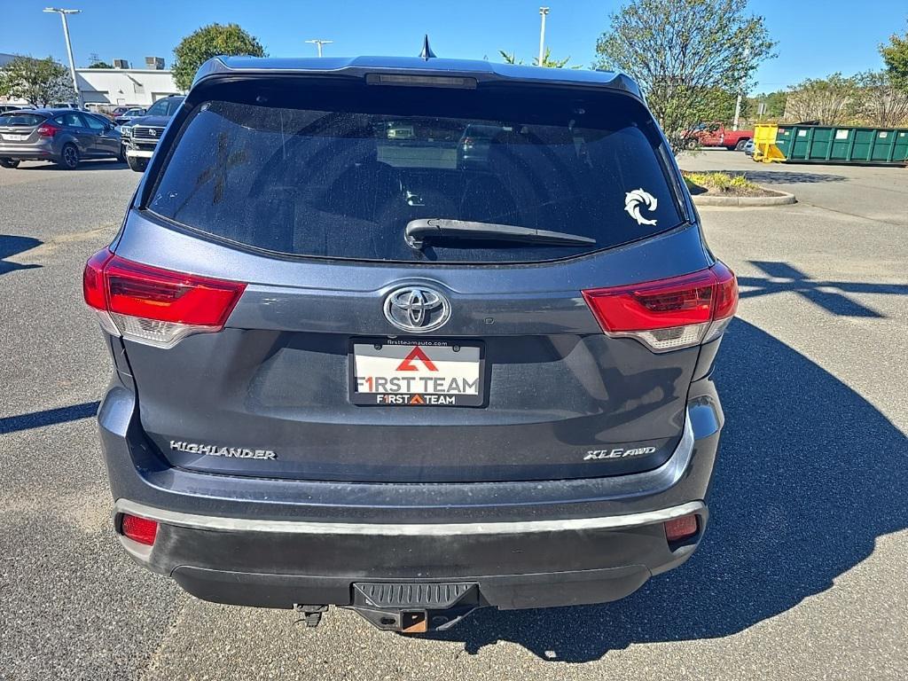 used 2018 Toyota Highlander car, priced at $22,900